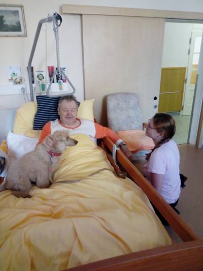Návštěva terapeutických pejsků