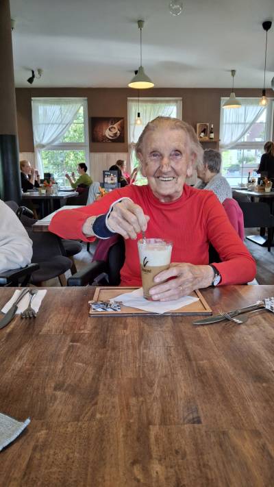 Posezení v restauraci Černá perla