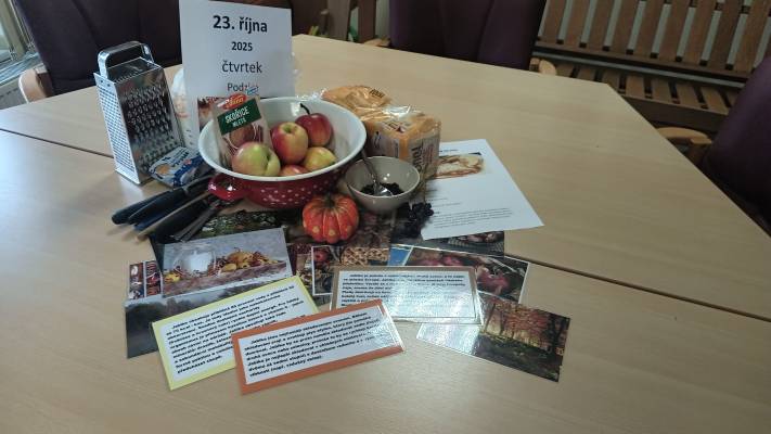 Smyslová aktivizace - jablečné tousty