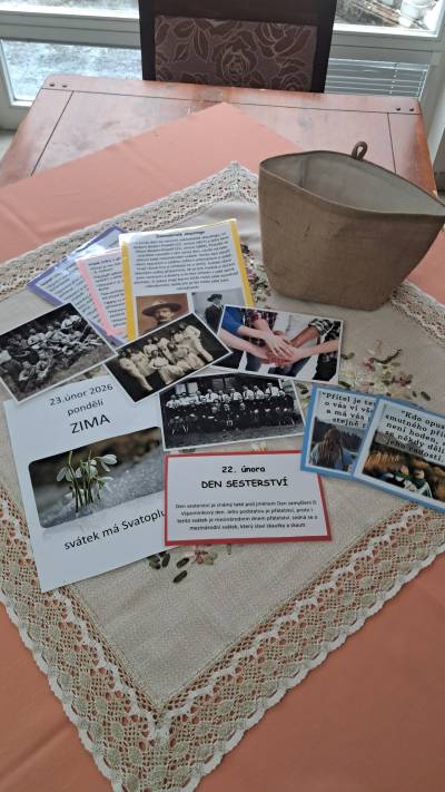 Smyslovka - den sesterství