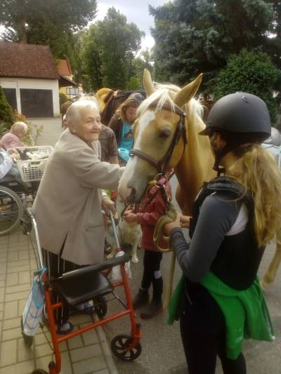 Návštěva jezdeckého oddílu